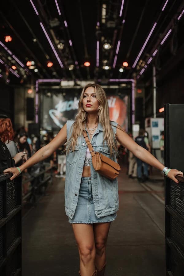 Light Wash Denim Vest and Mini Skirt Outfit