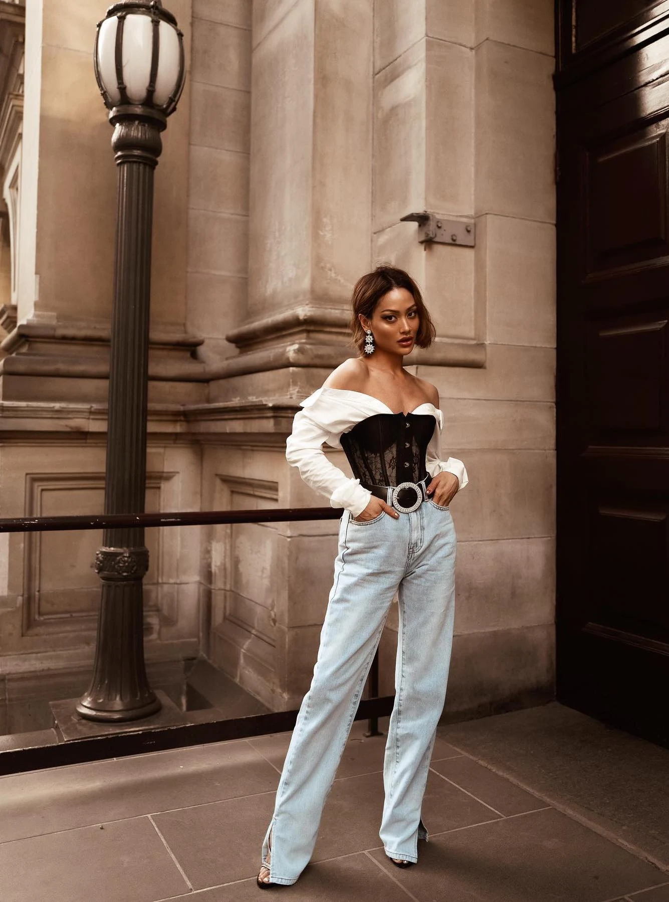 Black Corset White Shirt Outfit with Light Wash Jeans