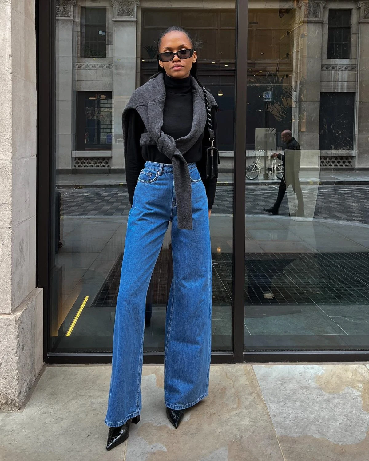 Black Turtleneck Wide-Leg Jeans Outfit with Gray Blazer