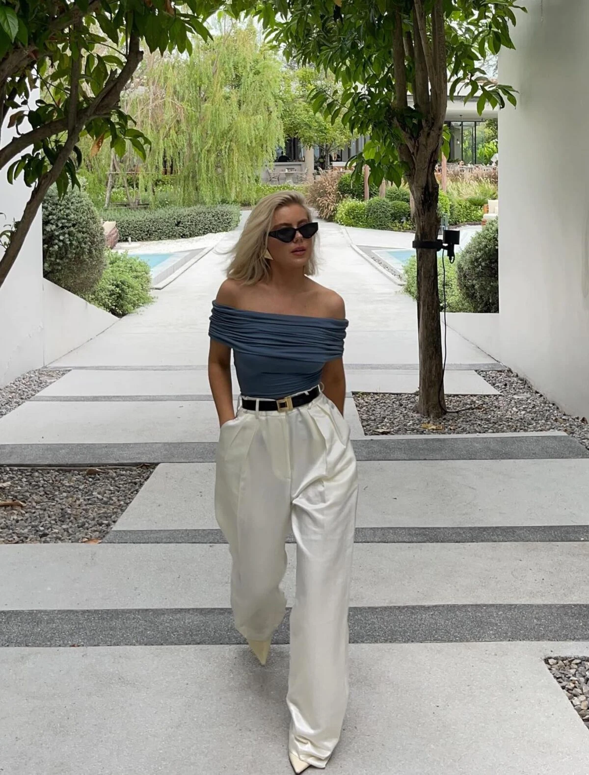 Navy Off-Shoulder Top with Wide-Leg Ivory Trousers Outfit