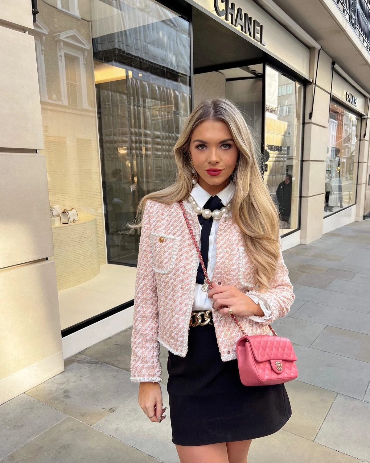 Pink Tweed Jacket Outfit with White Collar Shirt