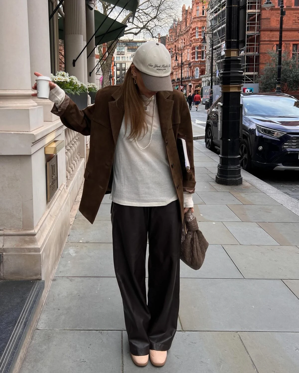 Brown Blazer Wide-Leg Trousers City Outfit