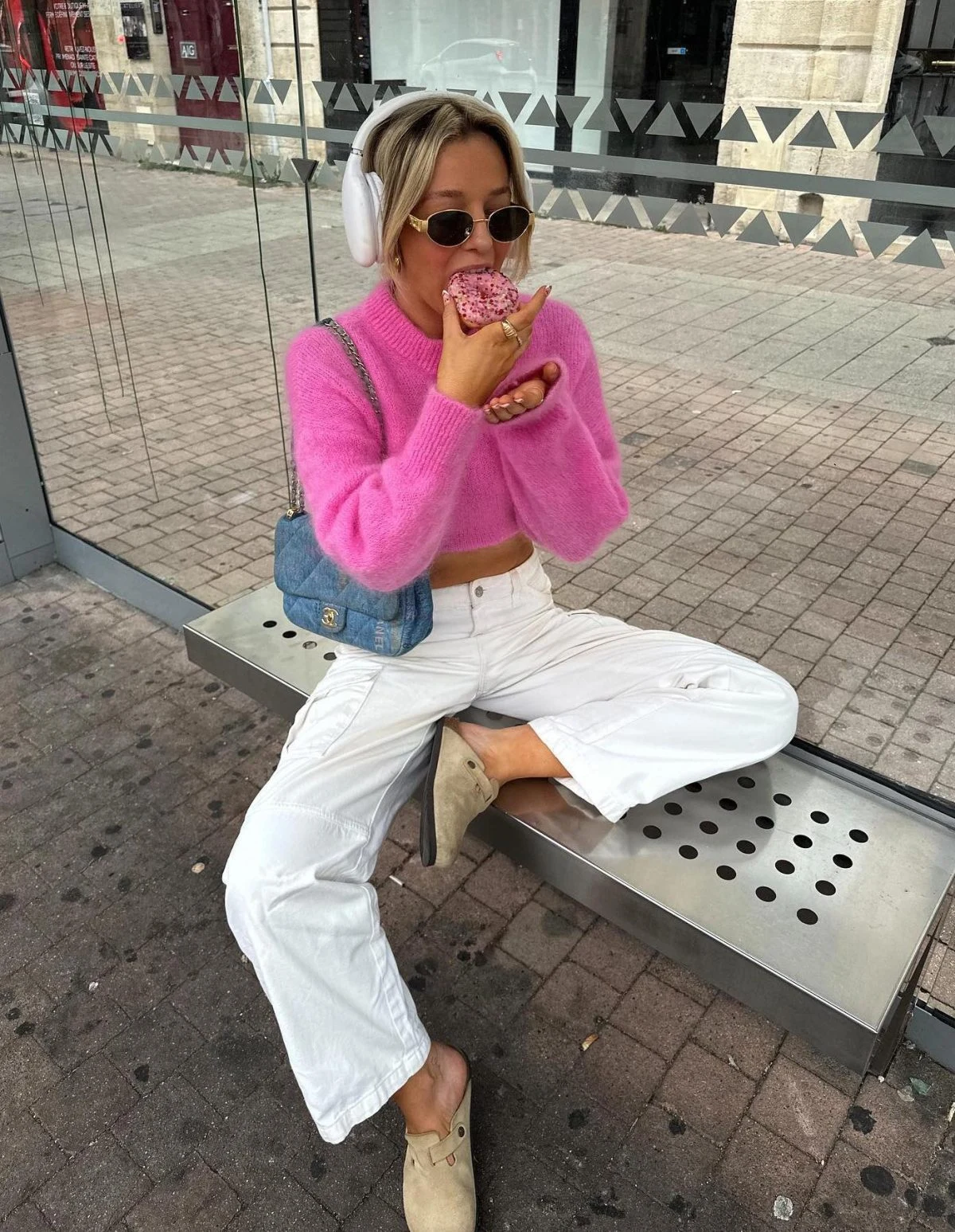 Hot Pink Cropped Sweater Outfit with White Wide-Leg Jeans