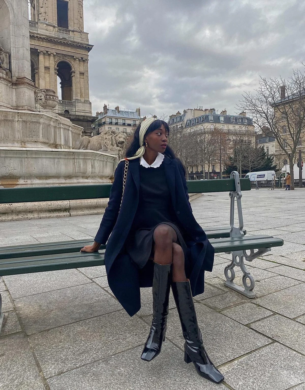 Black Peter Pan Collar Sweater Outfit with Midi Skirt