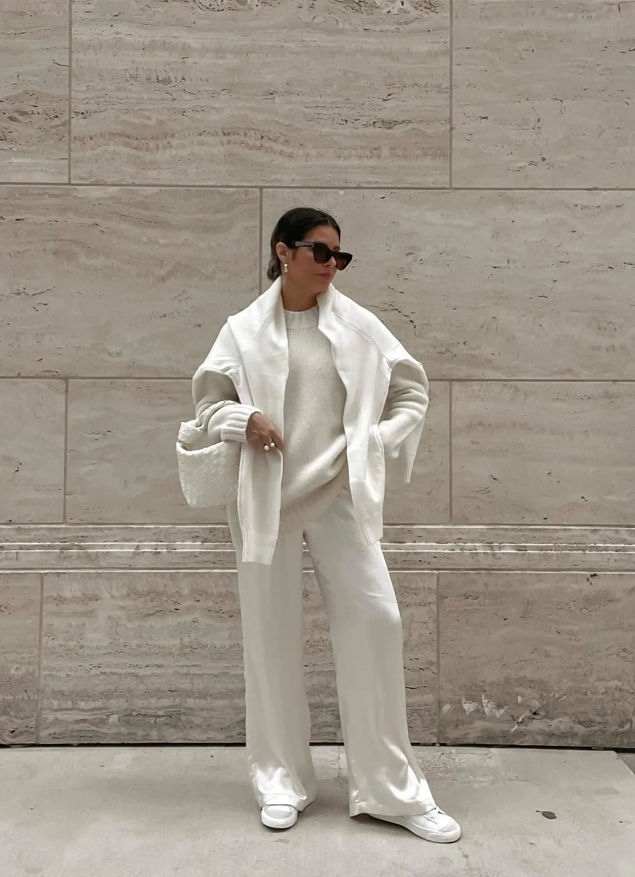 Cream Oversized Coat Outfit with Wide-Leg Trousers