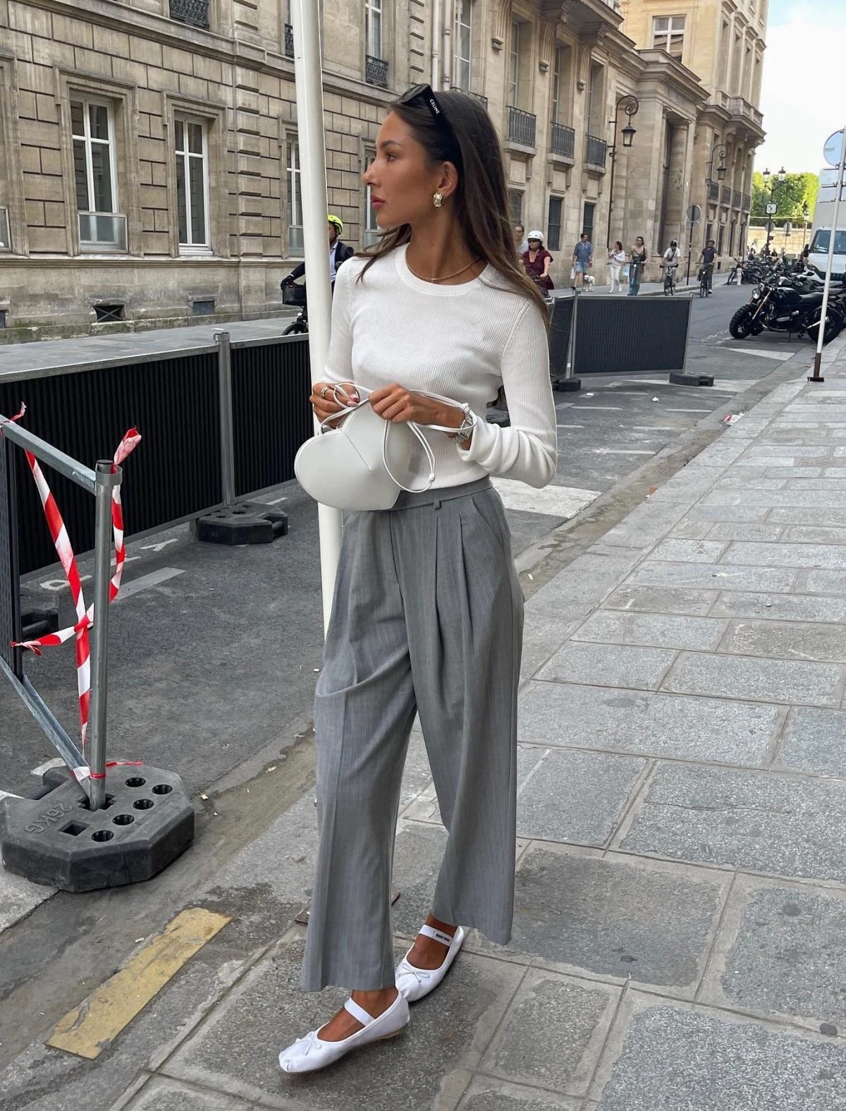 Cream Knit Gray Pleated Trousers Outfit with Ballet Flats