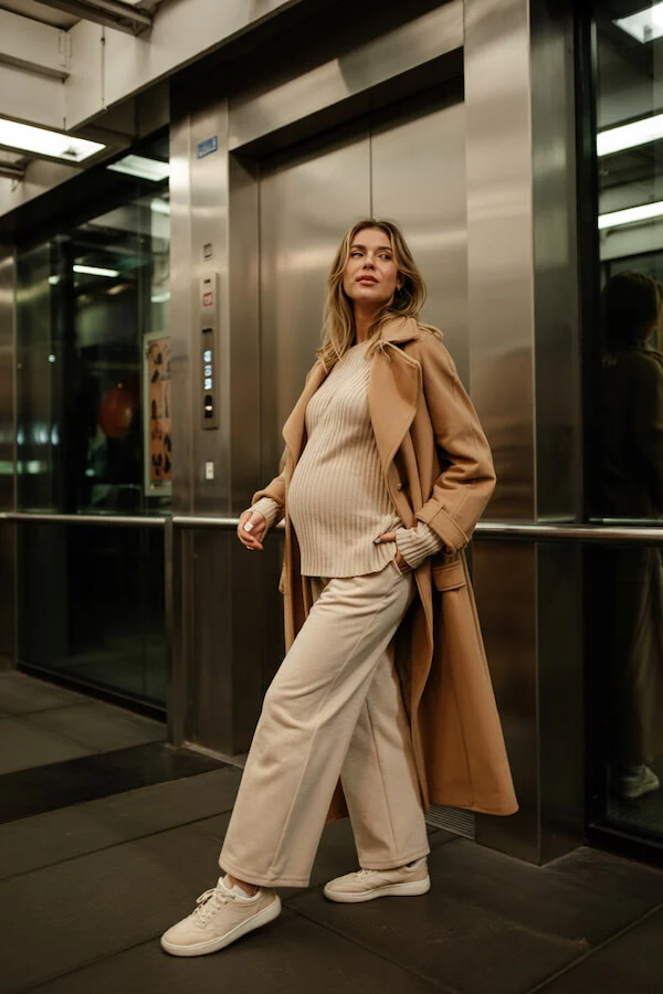 Camel Trench Coat Beige Knit Wide-Leg Trousers Outfit