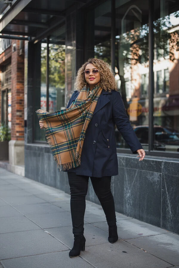 Navy Blazer Outfit with Plaid Scarf and Black Jeans