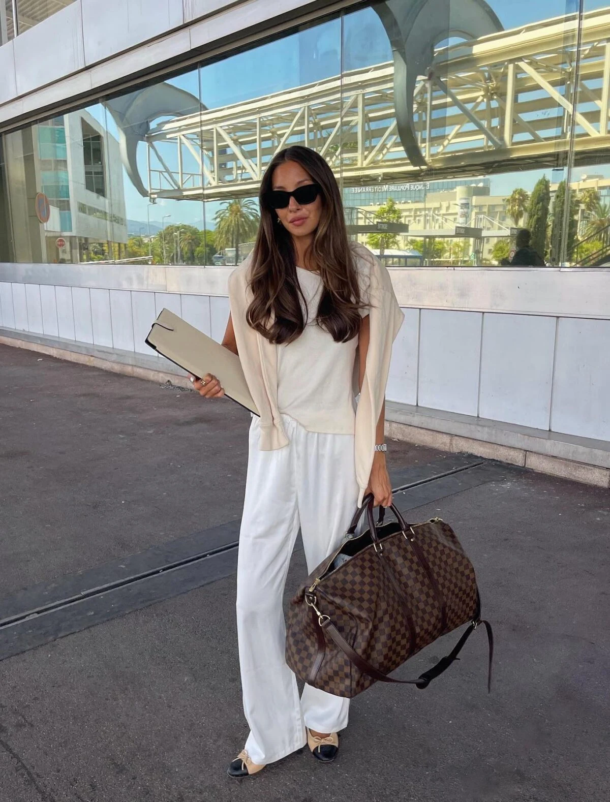 Cream Linen Co-Ord Outfit with Wide-Leg Trousers