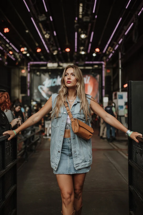 Light Wash Denim Vest and Mini Skirt Outfit