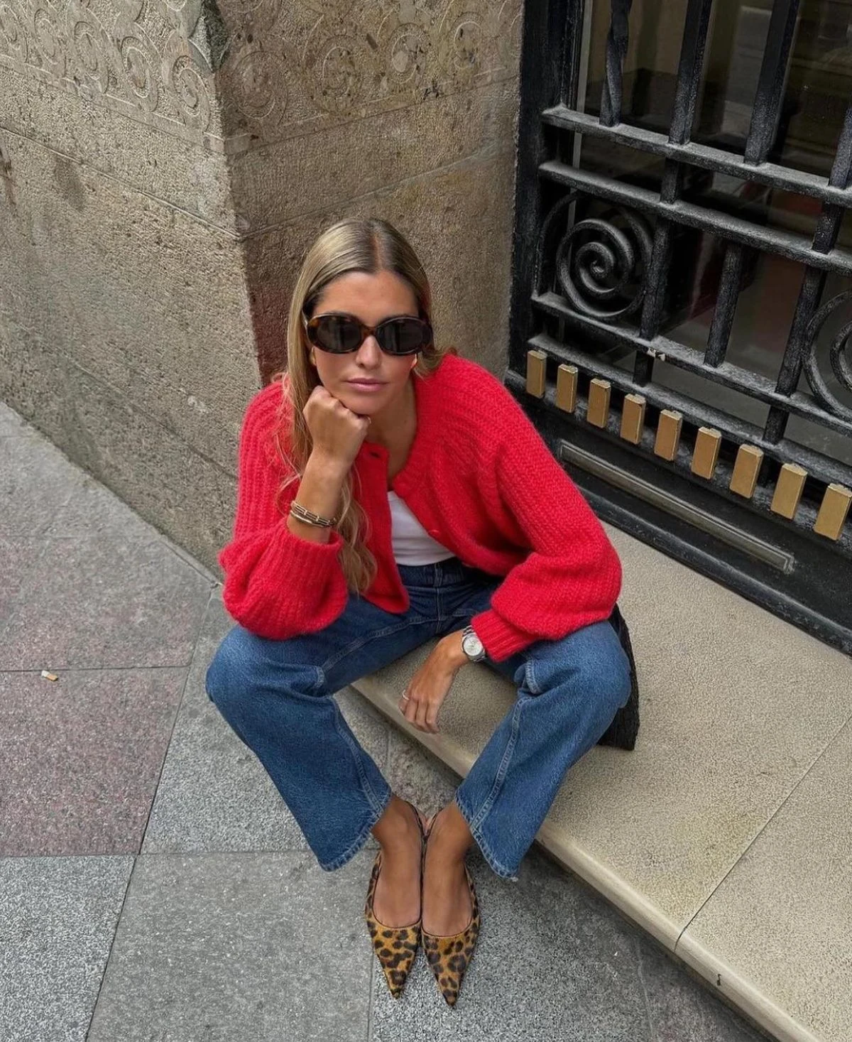Red Cropped Cardigan Outfit with Wide-Leg Jeans