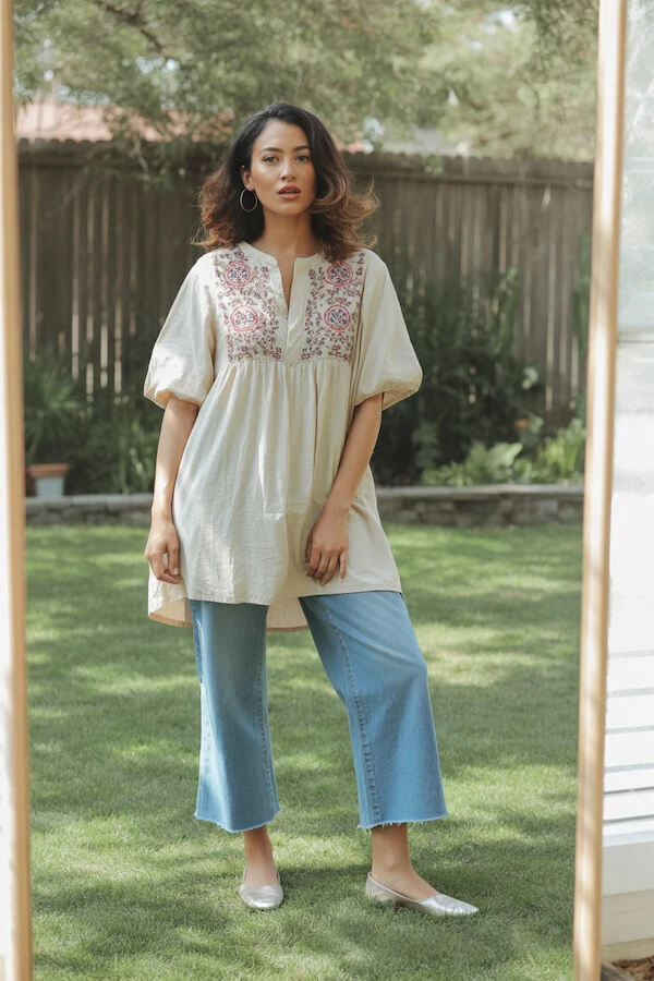 Embroidered Cream Tunic with Cropped Wide-Leg Jeans and Ballet Flats